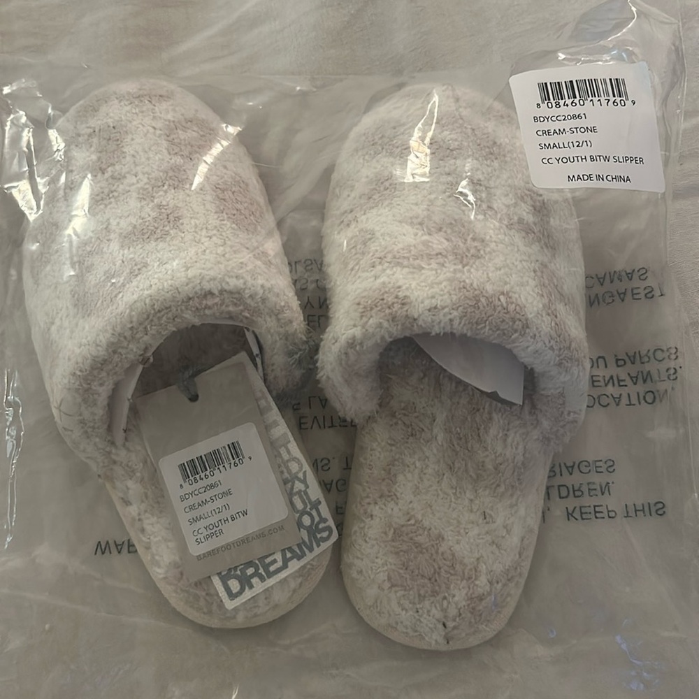 Barefoot dreams slippers